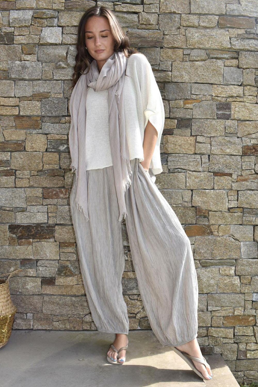 Cyril Crinkelle Balloon Pant Mocha